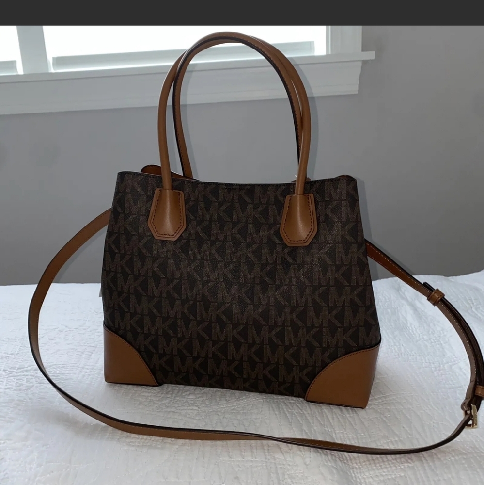 Authentic Michael Kors Mercer Bag NWT